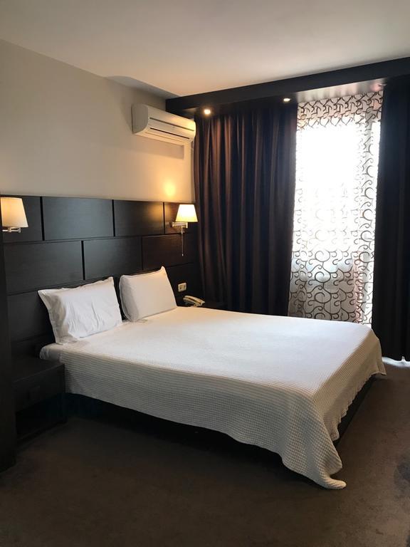 Hotel Kardinal Blagoevgrad Ngoại thất bức ảnh